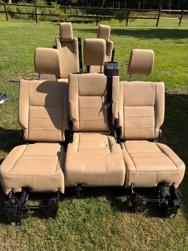 Witte achterbankstoelen landrover discovery 3, Auto-onderdelen, Interieur en Bekleding, Ophalen, Gebruikt, Land Rover