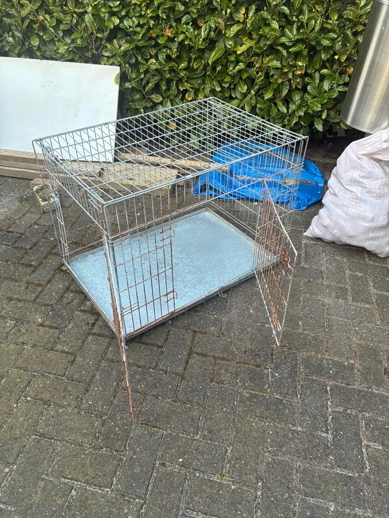 Te koop honden bench, Dieren en Toebehoren, Ophalen of Verzenden, Gebruikt