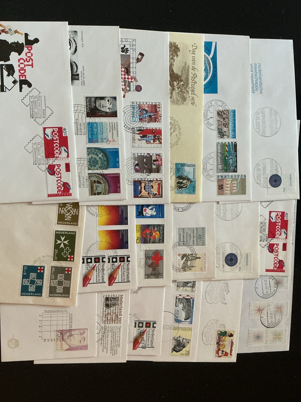 Grote collectie Eerste Dag Enveloppen (FDC's) Nederland, Postzegels en Munten, Postzegels | Eerstedagenveloppen, Ophalen of Verzenden