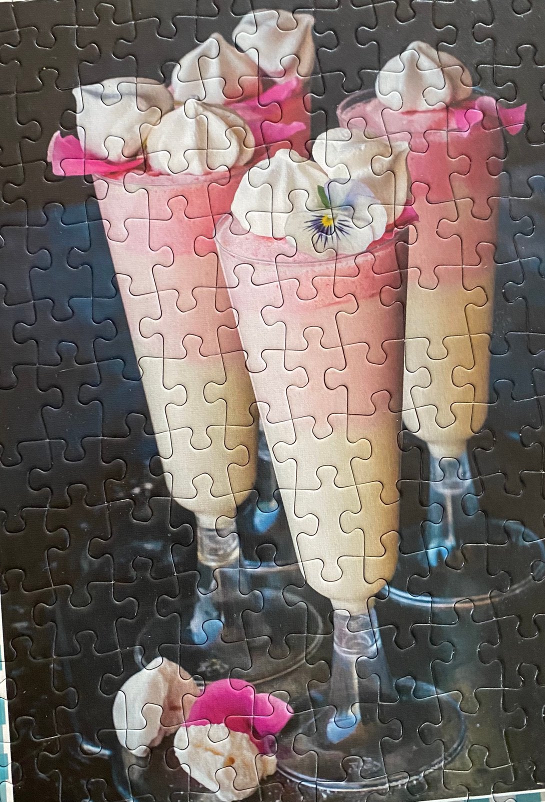 Prachtige puzzel 1000 stukjes zgan. thema ‘chocolade’., Ophalen of Verzenden, 500 t/m 1500 stukjes, Zo goed als nieuw