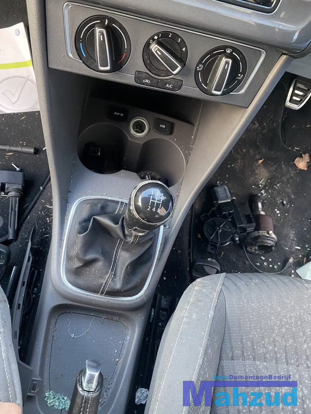 VW POLO 6C Bekerhouder 2013-2017, Auto-onderdelen, Gebruikt, Volkswagen, Volkswagen AG, Berliner Ring 2
38440  Wolfsburg, DE