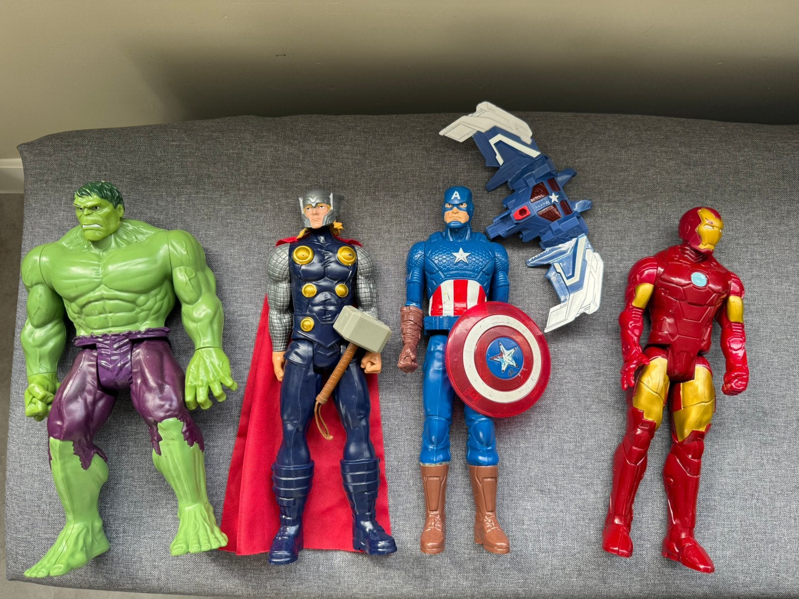 Marvel avengers compleet endgame, Ophalen of Verzenden, Zo goed als nieuw