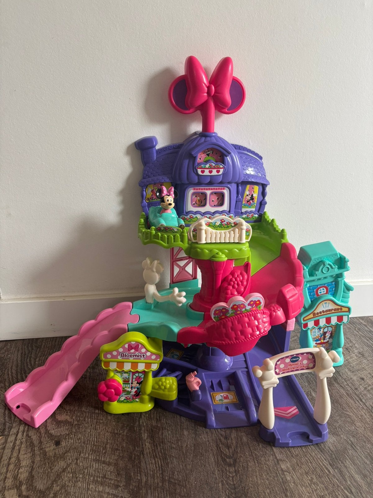 VTech Toet Toet Auto's Disney Minnie's Winkelparadijs, Kinderen en Baby's, Ophalen, Gebruikt, 2 tot 4 jaar