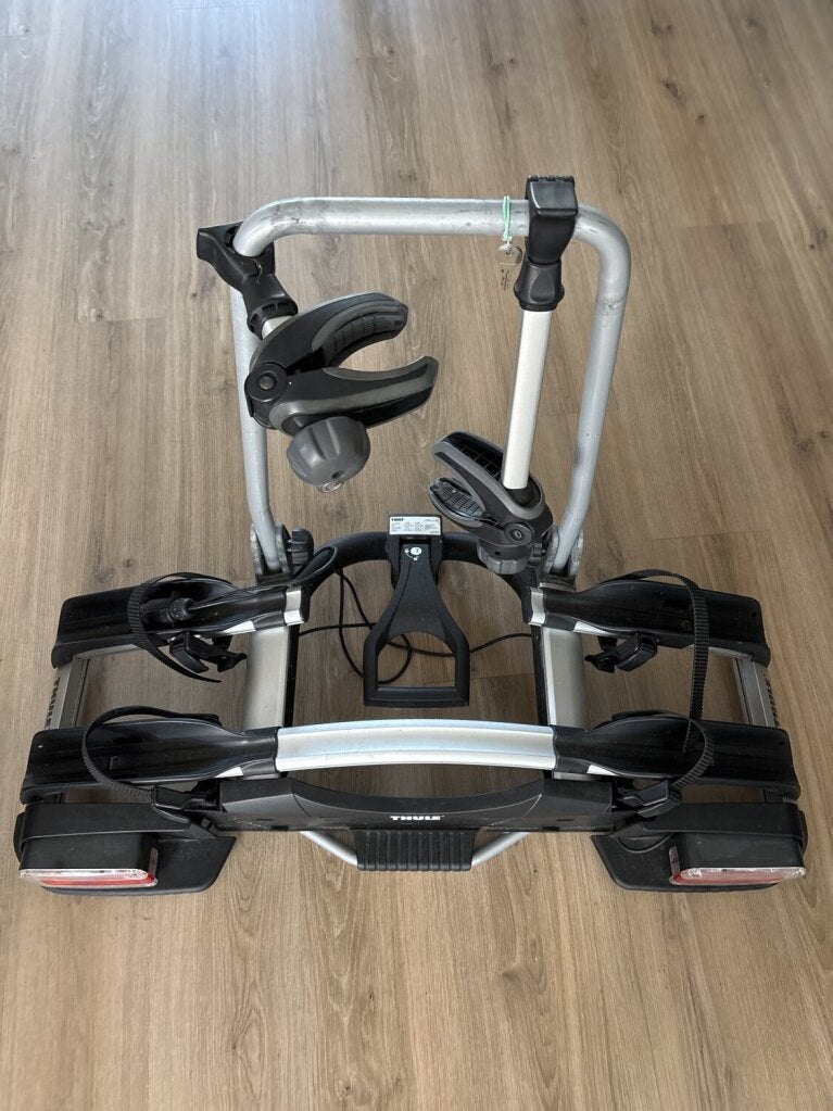 Thule EuroWay G2 921 fietsendrager met kantelfunctie, Ophalen, Gebruikt, 2 fietsen, Trekhaakdrager