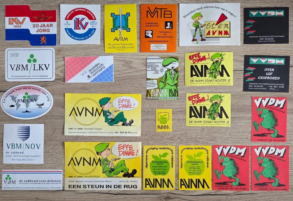 stickers Defensie/Landmacht 64, Ophalen of Verzenden, Nieuw, Meerdere stickers