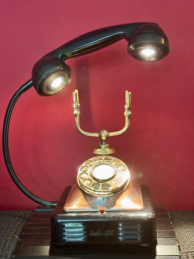 Tafellamp "Antieke telefoon”, Gebruikt, Vintage, Met schakelaar, Meerkleurig