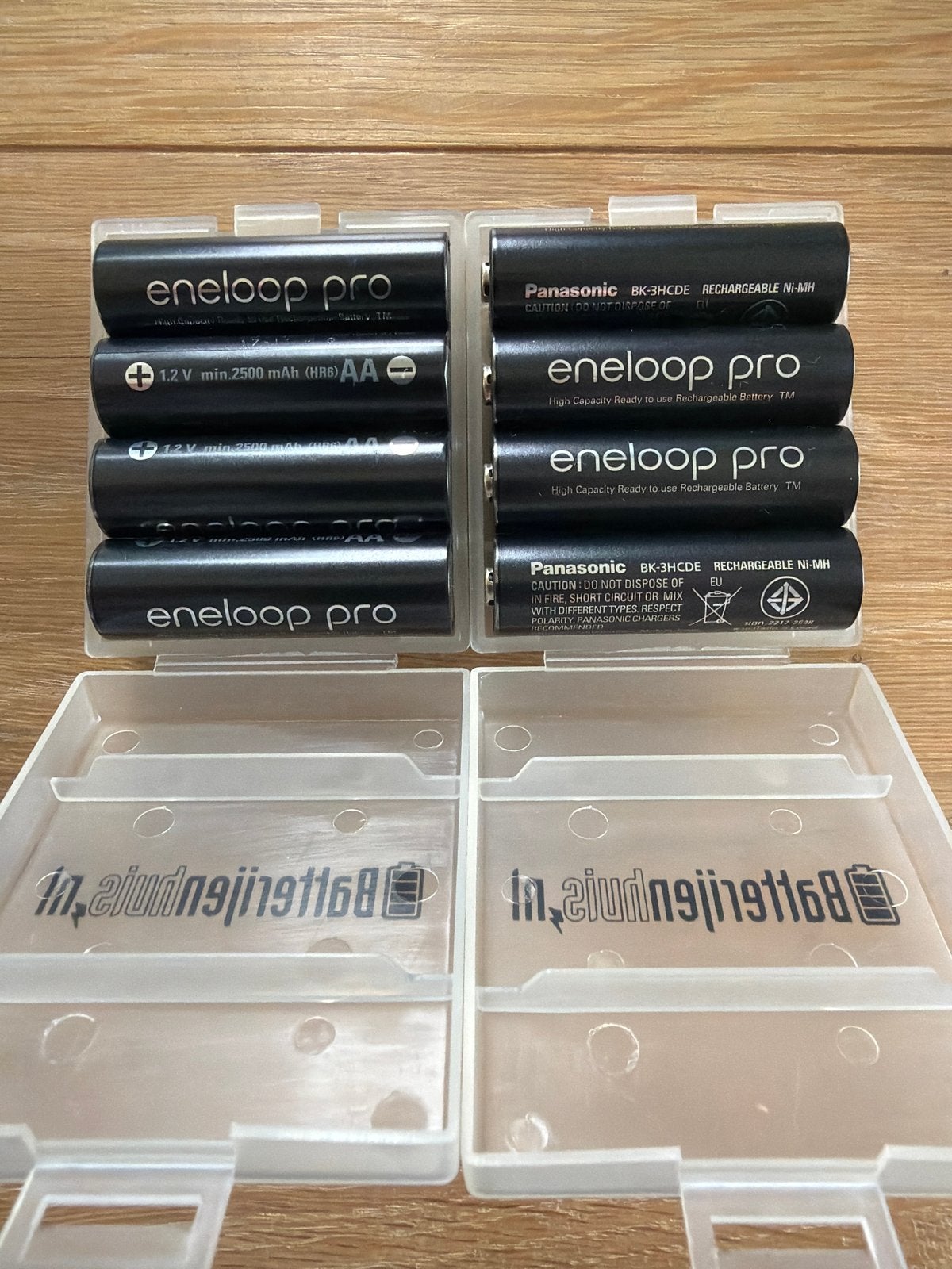 8x Panasonic Eneloop Pro AA 2500 mAh oplaadbare batterijen, Ophalen of Verzenden, Zo goed als nieuw, Oplaadbaar