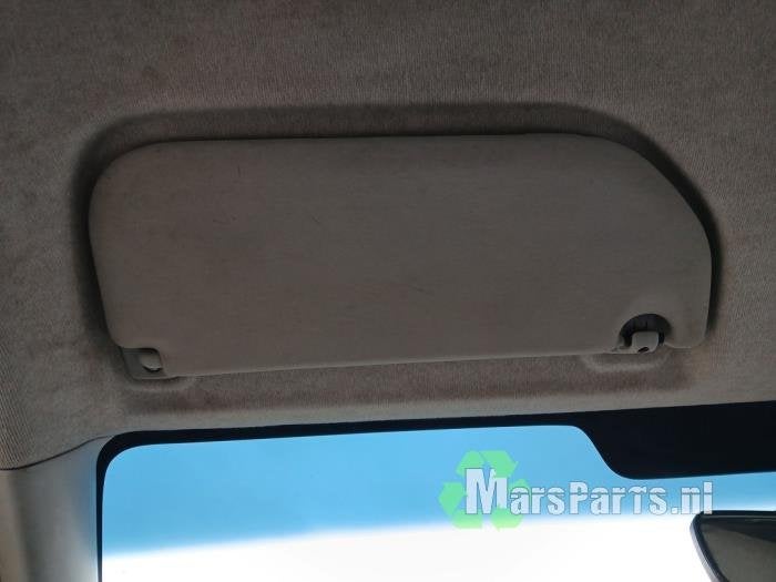 Zonneklep van een Peugeot 107, Gebruikt, -, -, Ophalen of Verzenden