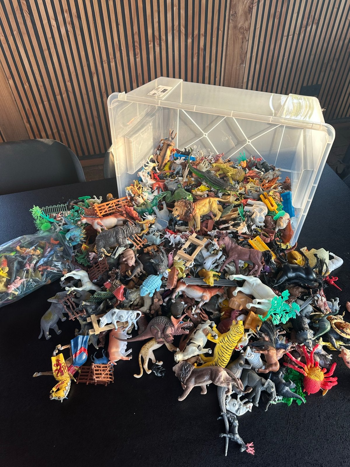 Grote hoeveelheid speelgoed dieren, Ophalen of Verzenden, Gebruikt