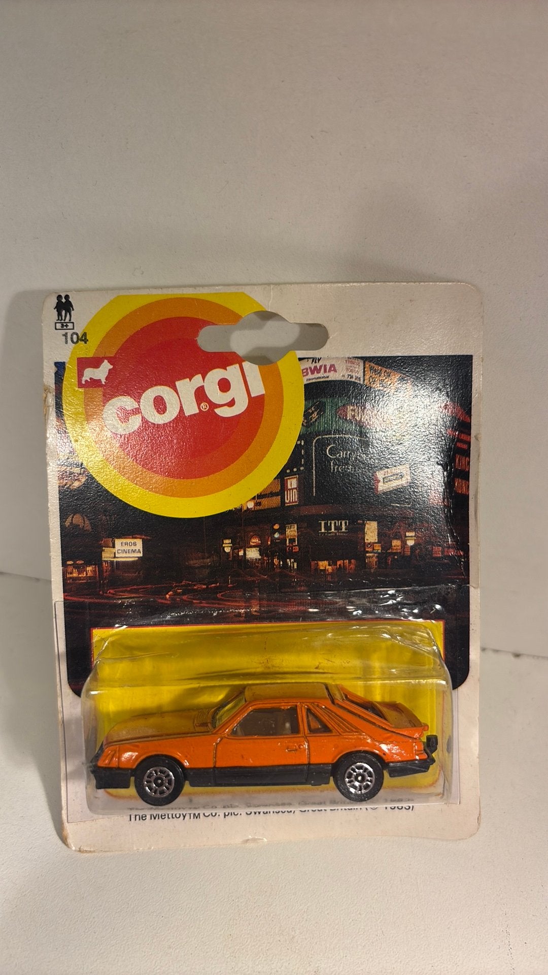 Ford mustang cobra corgi 1.64, Auto, Ophalen of Verzenden, A, A