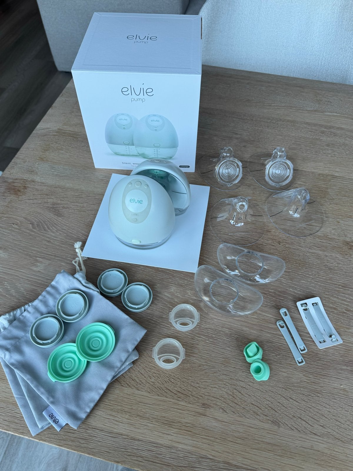 Elvie Pump dubbele draagbare borstkolf, Ophalen of Verzenden, Gebruikt