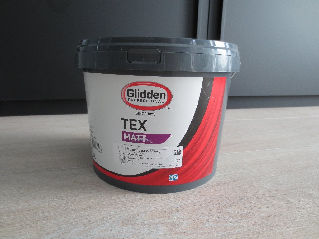 Glidden TEX matte muurverf 5 liter grijs New Steel, Doe-het-zelf en Verbouw, Verf, Beits en Lak, 5 tot 10 liter, Nieuw, Ophalen of Verzenden