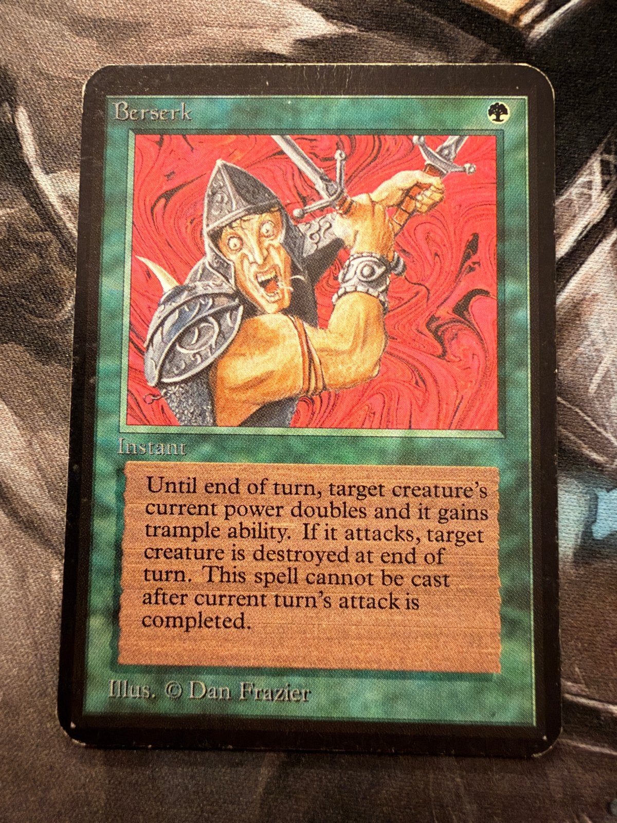Magic: The Gathering - Berserk (Alpha) met kleine plek, Ophalen of Verzenden, Gebruikt, Losse kaart