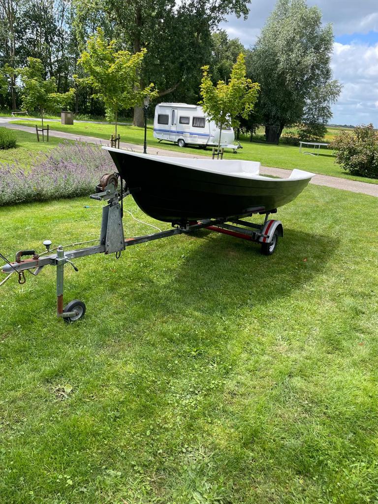 Leuk bootje met buitenboordmotor, Watersport en Boten, Ophalen, Gebruikt, Minder dan 10 pk, Tot 6 meter