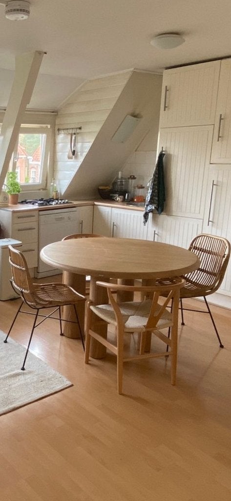 Ronde eettafel ‘Mailen’ Kave Home, Huis en Inrichting, Tafels | Eettafels, Ophalen, Gebruikt, Rond, Vier personen