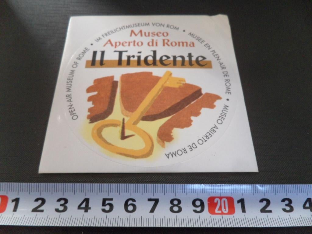 sticker Italië Museo Aperto di Roma Il Tridente, Ophalen, Zo goed als nieuw