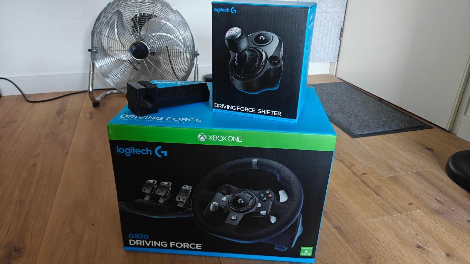 Logitech Driving Force G920 met Shifter en Mount, Racestuur, Xbox, Force feedback, Ophalen of Verzenden