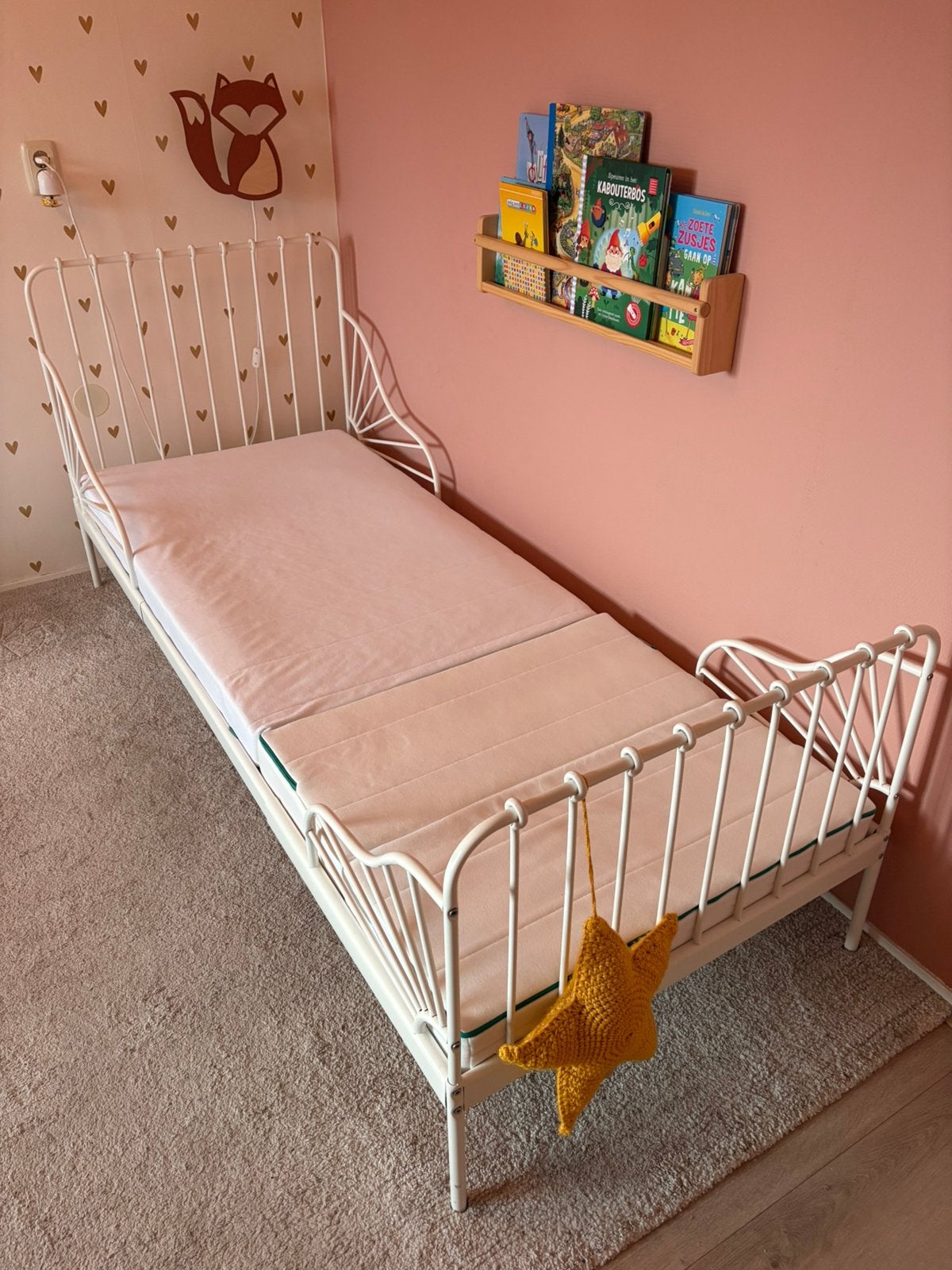 IKEA Minnen meegroeibed, Huis en Inrichting, Slaapkamer | Bedden, Ophalen, Verstelbaar, Eenpersoons, Wit