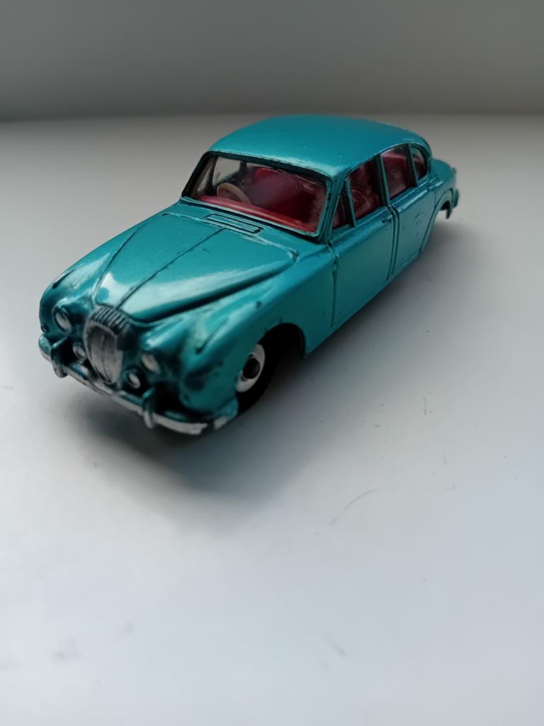 Dinky toys Daimler 2.5 Litre., Ophalen of Verzenden, Zo goed als nieuw, Auto, Dinky Toys