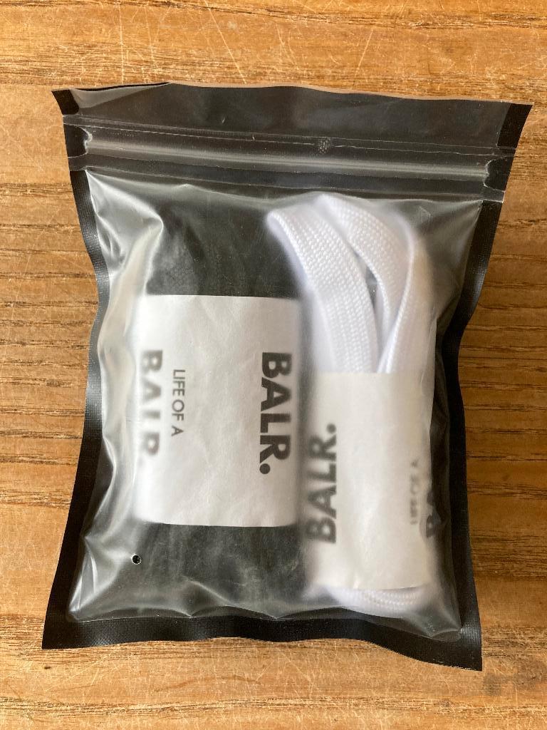 Balr. veters - 2 paar - zwart & wit - lengte 135cm - nieuw, Zwart, Nieuw, Balr, Ophalen of Verzenden