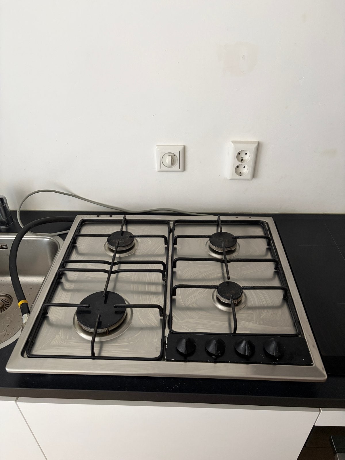 RVS Gasfornuis met 4 Kookzones, Ophalen, Gebruikt, 4 kookzones, Inbouw