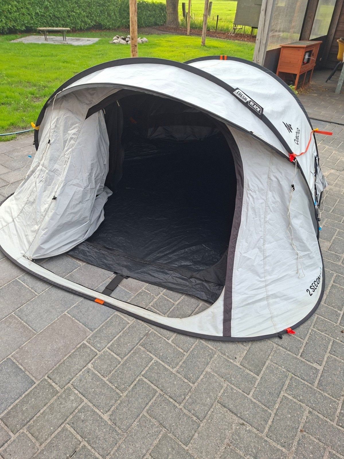 Quechua 2 Seconds 3-persoons tent, Ophalen, Gebruikt, Tot en met 3
