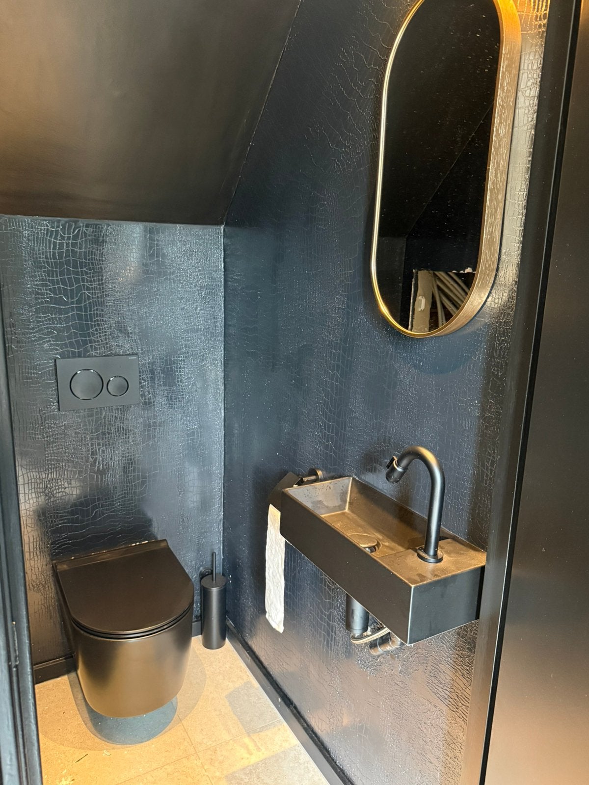 Mat zwarte toilet set, Ophalen, Zo goed als nieuw
