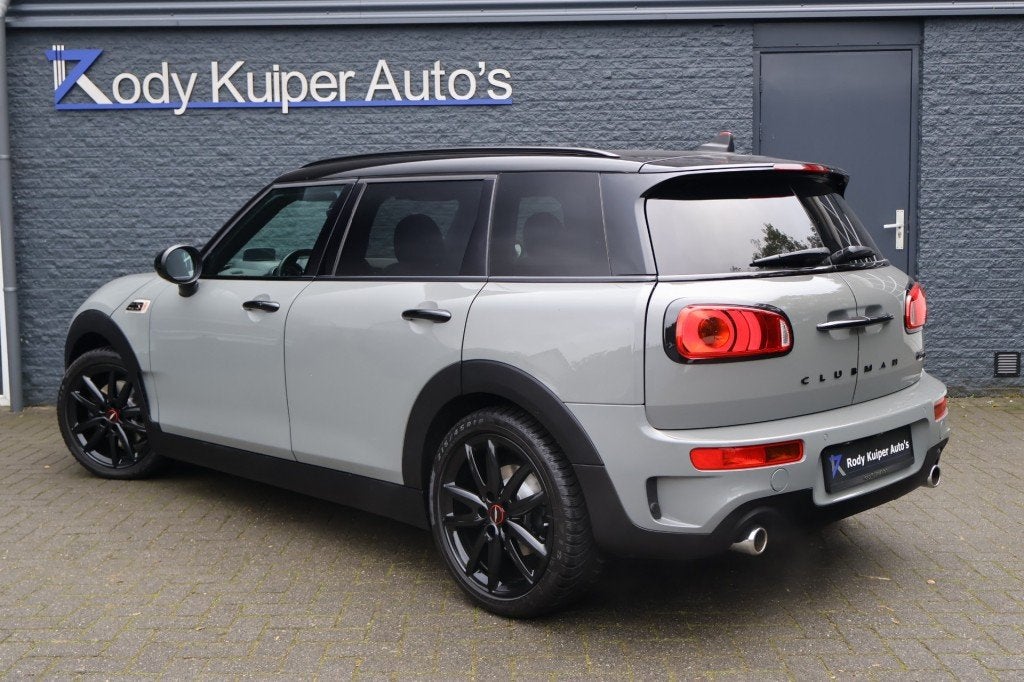 Mini CLUBMAN 2.0 Cooper S Pepper (192pk) HUD/18inch/Keyless/, Auto's, 1998 cc, Gebruikt, Zilver of Grijs, 17 km/l