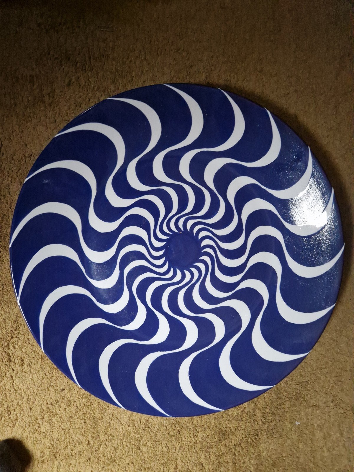 Handgeschilderde keramiekschaal. Ongebruikt, 46 cm doornede, Ophalen of Verzenden
