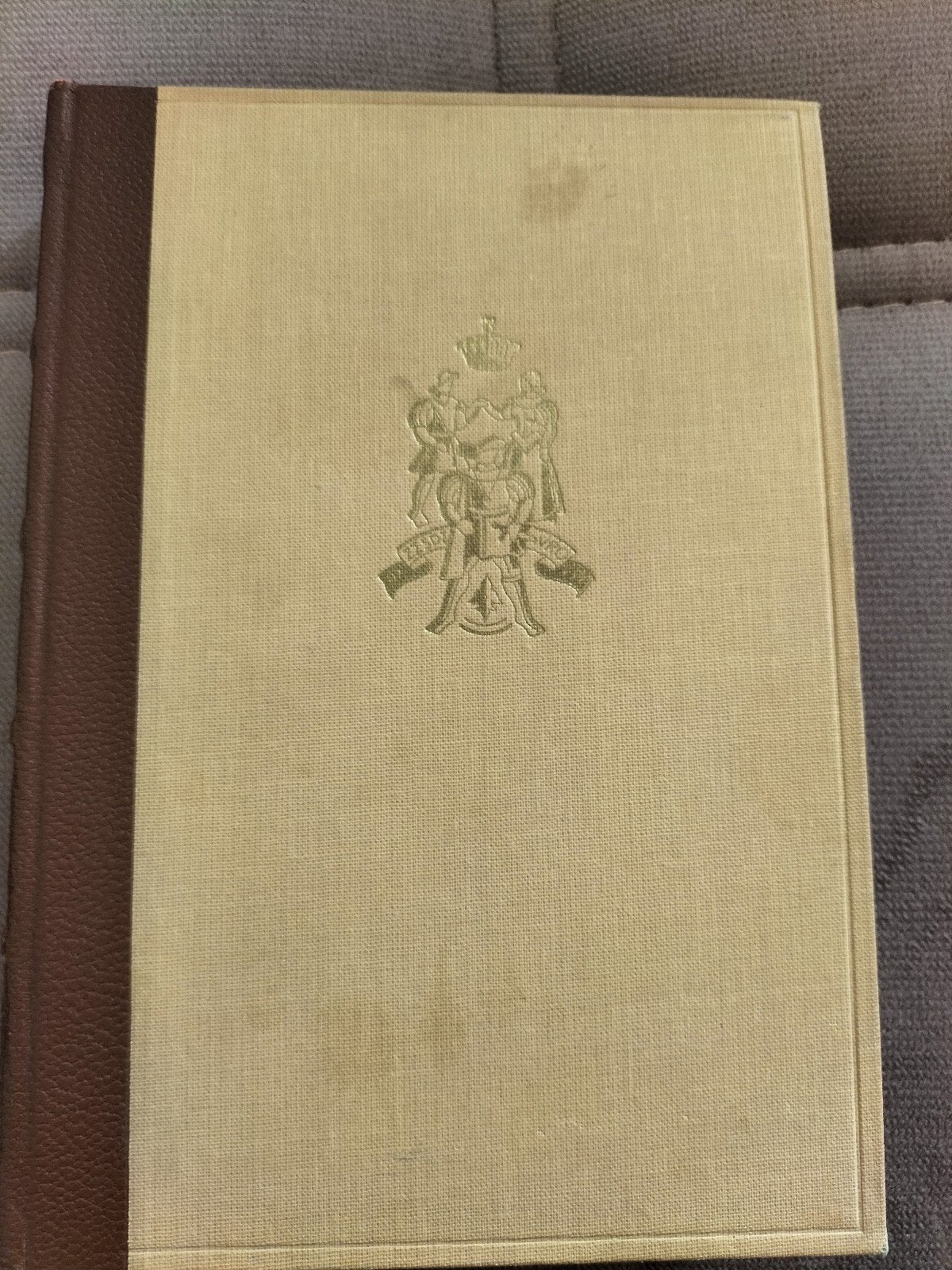 De Zesde Vrouw - Jean Plaidy (Nederlandse Boekenclub), Verzenden