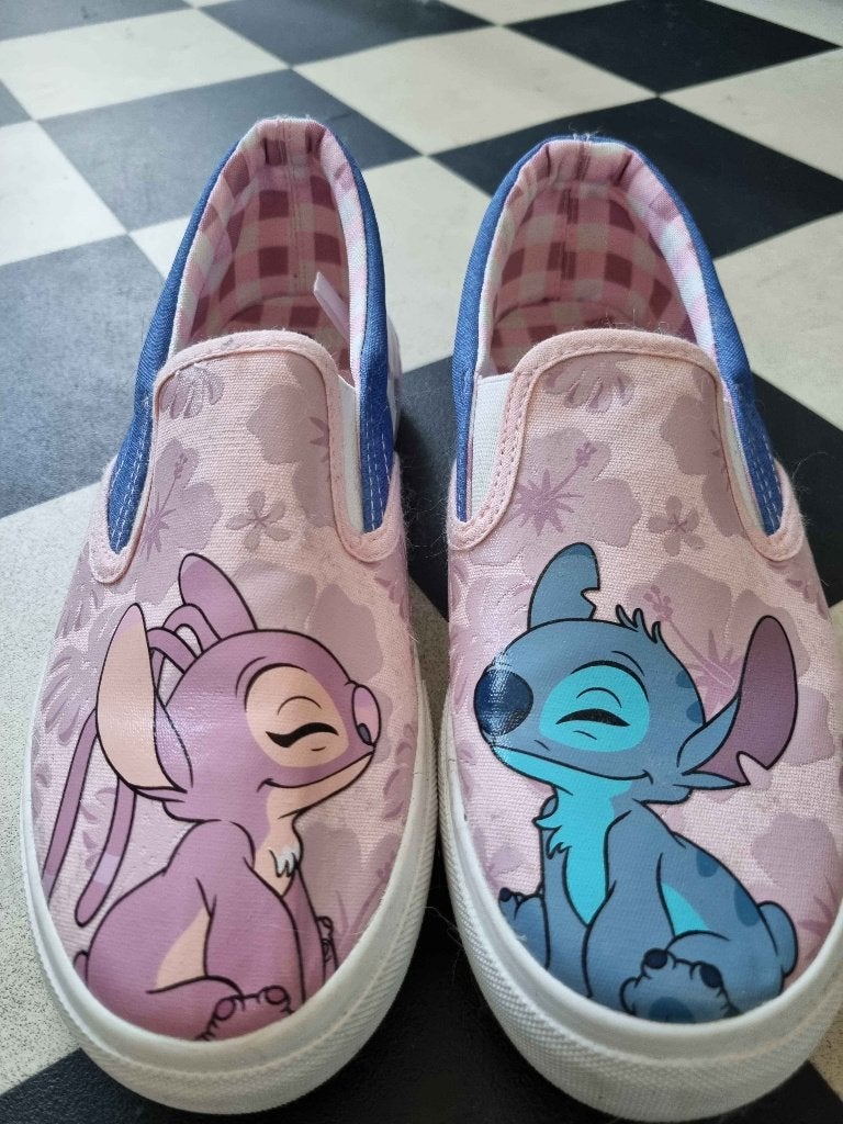 Disney slip-on sneakers - mt. 39,5, Ophalen of Verzenden, Overige kleuren, Disney, Sneakers of Gympen