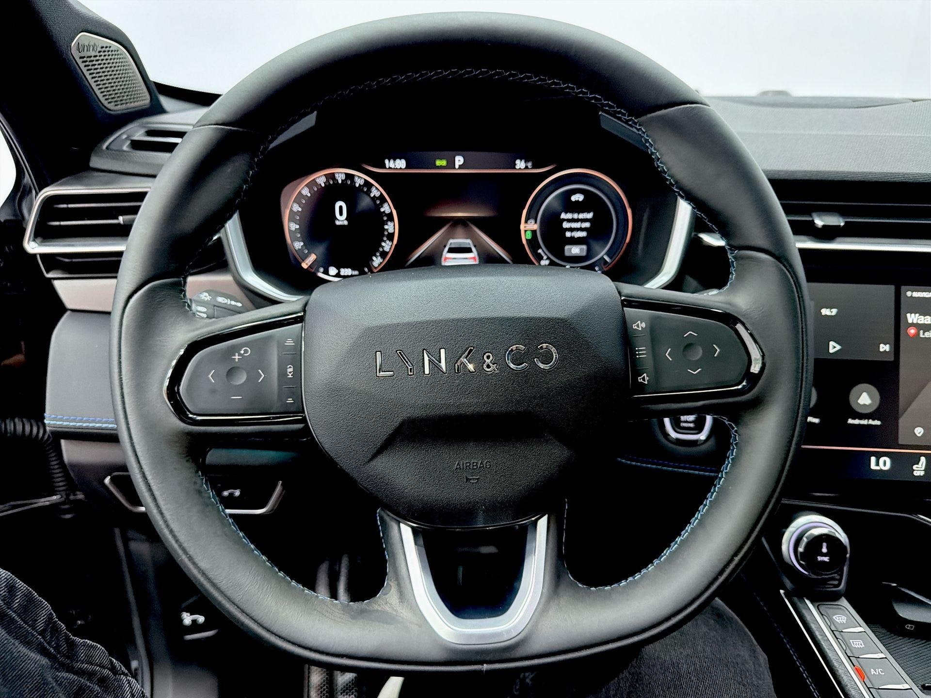 Lynk en Co 01 1.5 MY23 – Volledig uitgerust, direct rijden, Auto's, Dealer onderhouden, Stof, Gebruikt, Euro 6