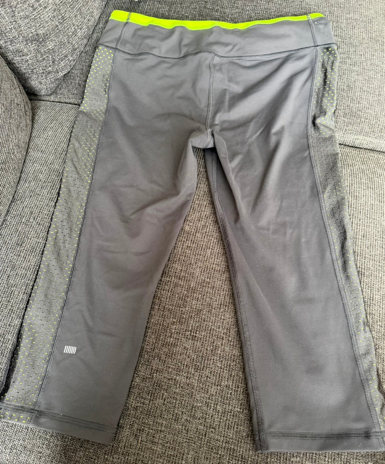 Victoria’s Secret sportlegging met felgroene band maat m, Kleding | Dames, Maat 38/40 (M), Meerkleurig, Ophalen of Verzenden, Fitness of Aerobics