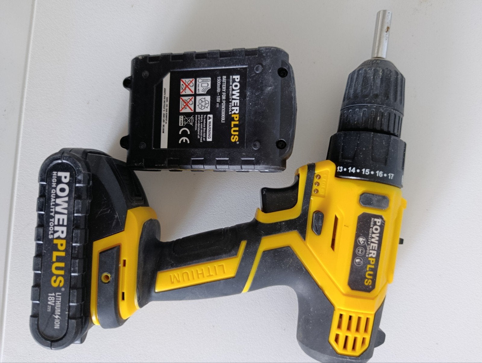Powerplus Accuboormachine - Handig en Compact, Ophalen of Verzenden, Gebruikt, Minder dan 400 watt, Boor- en Schroefmachine