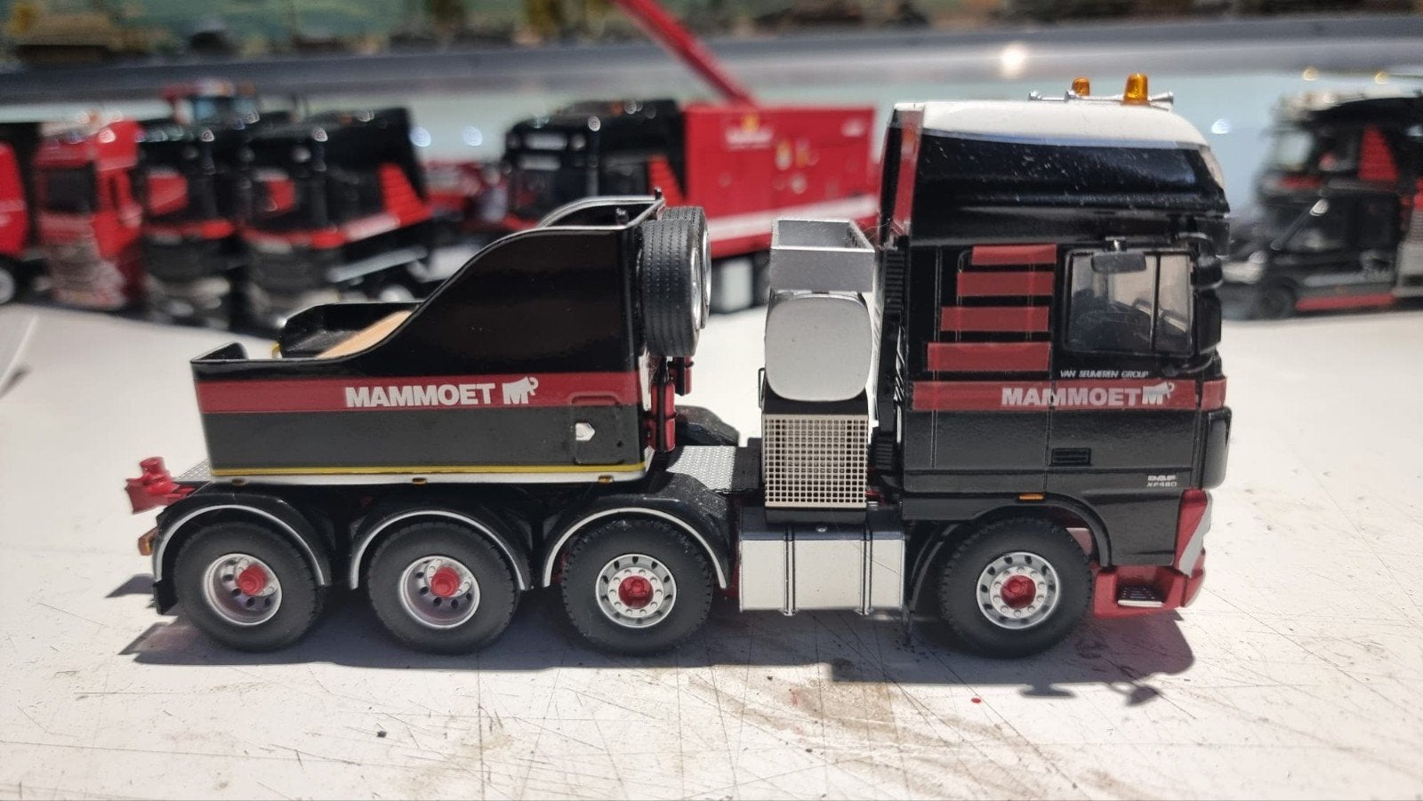 1:50 DAF XF 8x4 met ballastbak Mammoet, Ophalen of Verzenden, Zo goed als nieuw, Bus of Vrachtwagen, Wsi