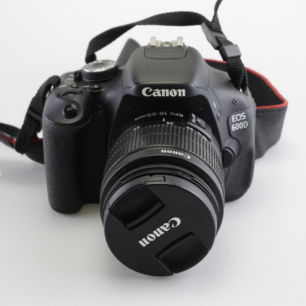 Canon EOS 600D + EF-S 18-55mm DC III, Canon, Zo goed als nieuw, Support@canon.com, 30-2, Shimomaruko 3-chome, Ohta-ku
Tokyo 146-8501
Japan