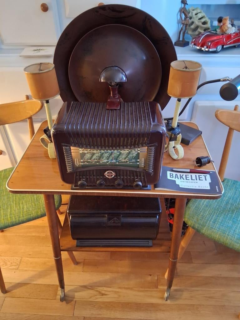 Schitterende bakeliet radio set..., Ophalen of Verzenden