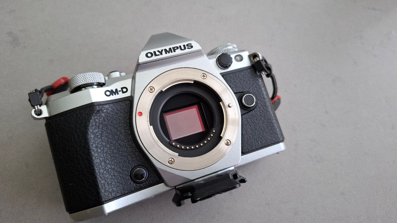 Olympus OM-D E-M5 Mark II Systeemcamera, 16 megapixels, Ophalen of Verzenden, Zo goed als nieuw, Olympus