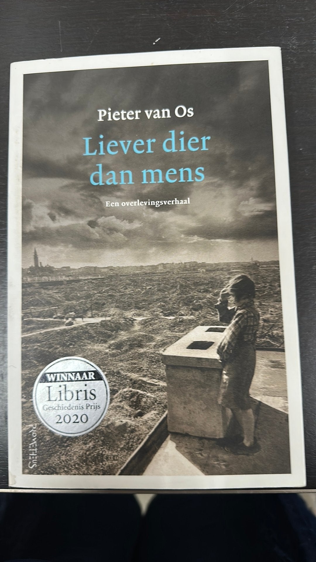 Pieter van Os - Liever dier dan mens, Ophalen of Verzenden, Zo goed als nieuw, Pieter van Os