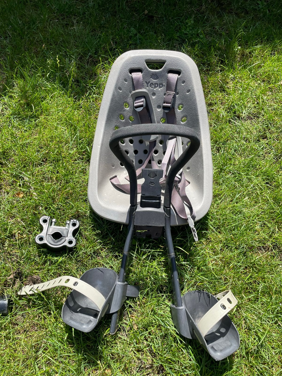 Yepp GMG Fietsstoeltje grijs, Ophalen, Voorzitje, 0 t/m 13 kg, Gebruikt