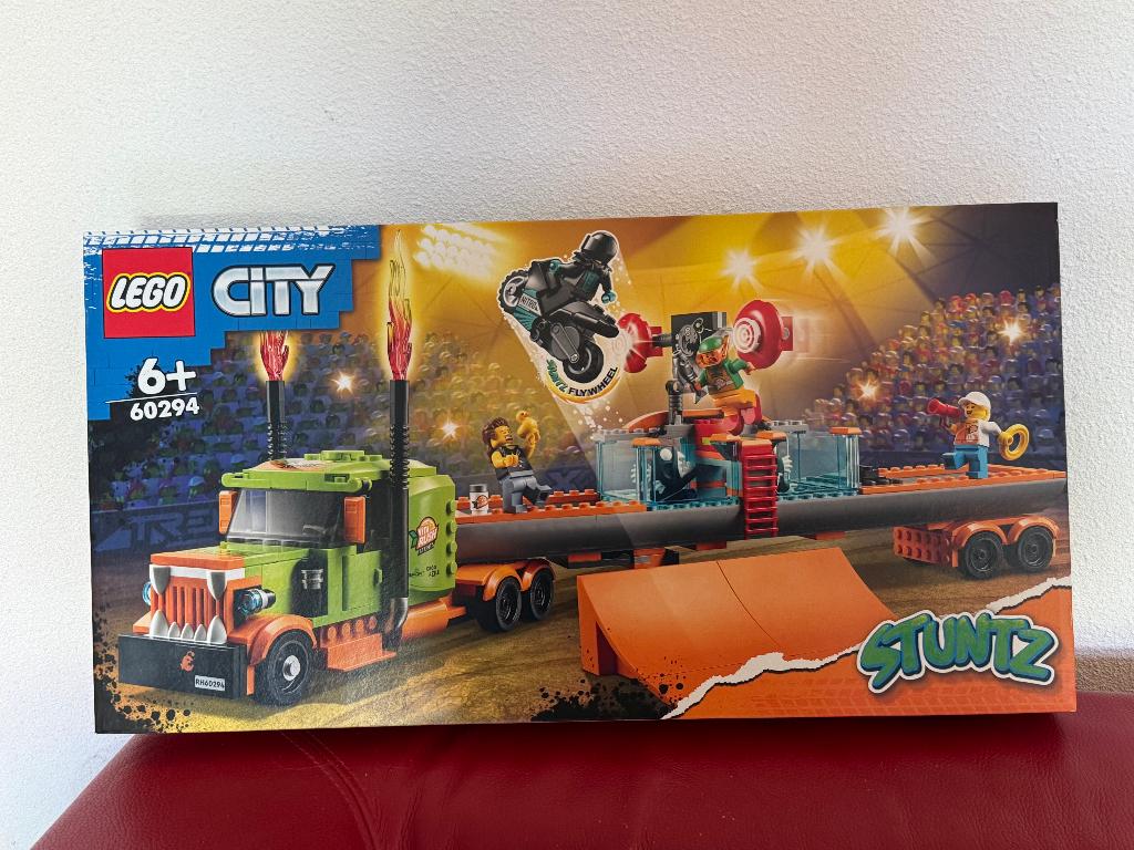 Lego 60294 City Stuntz Stuntshowtruck, Ophalen, City, Lego, Nieuw