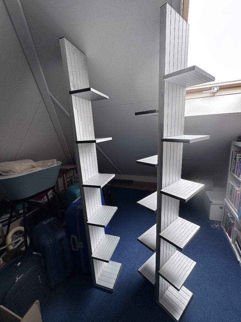 2 aluminium wandrekken voor cd's, dvd's of games, Ophalen, Gebruikt, Cd's of Dvd's