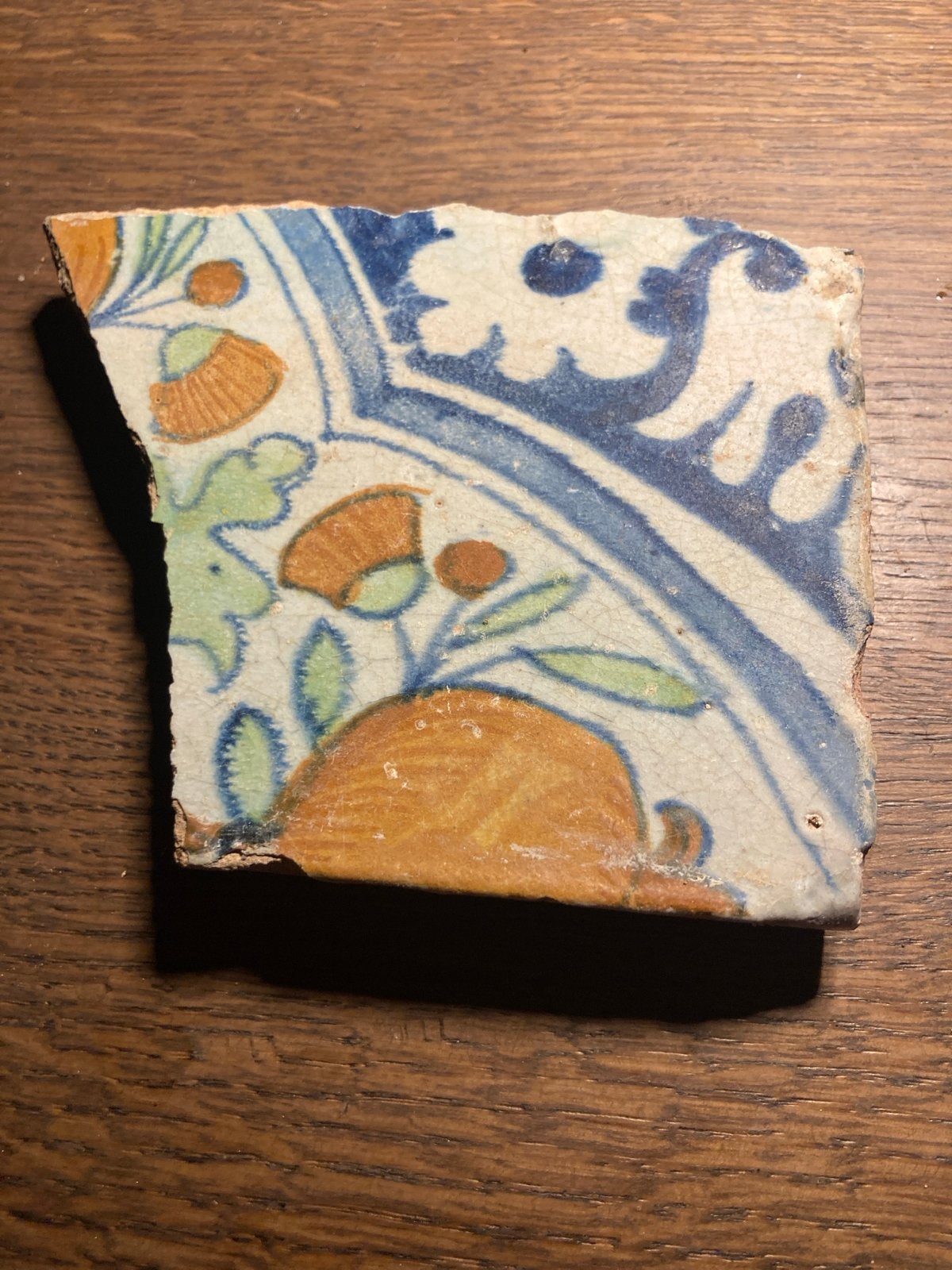 Antieke 17e-eeuwse tegel met bloemmotief, Antiek en Kunst, Ophalen of Verzenden