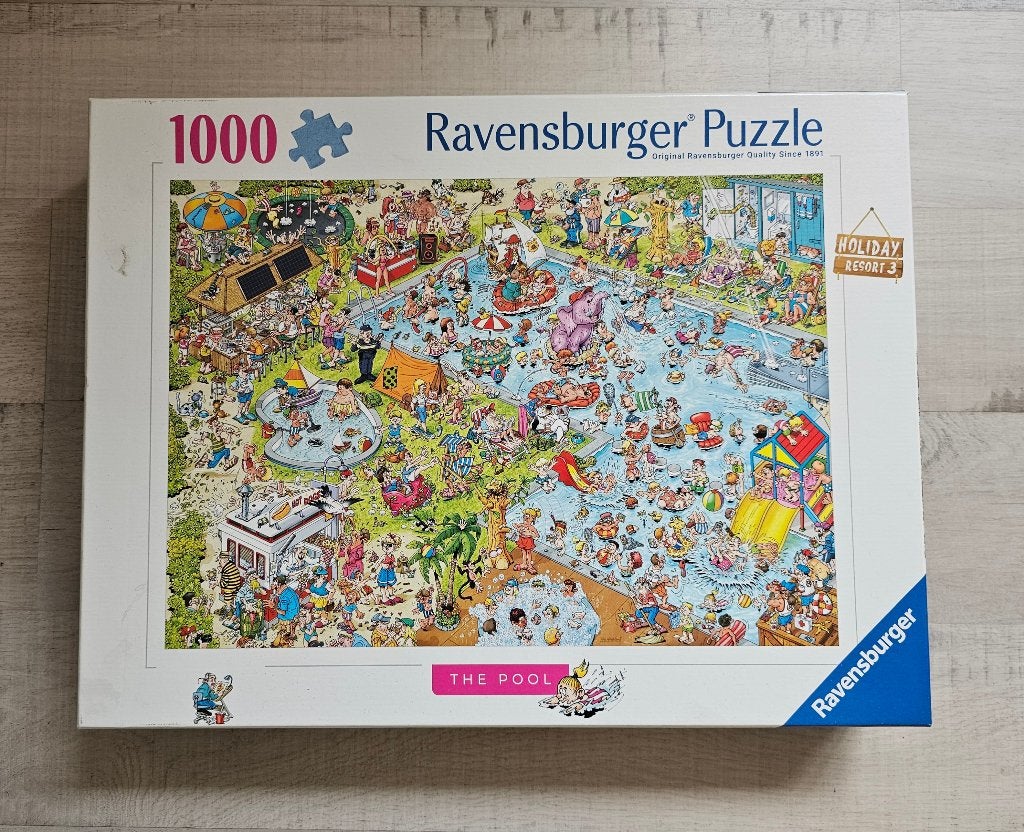 Holiday Resort nr 3 THE POOL Ravensburger 1000st, Ophalen, 500 t/m 1500 stukjes, Zo goed als nieuw, Legpuzzel