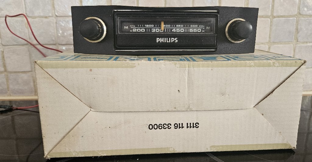 Vintage Philips autoradio - Klassieke auto radio met OVP, Auto diversen, Ophalen of Verzenden, Gebruikt