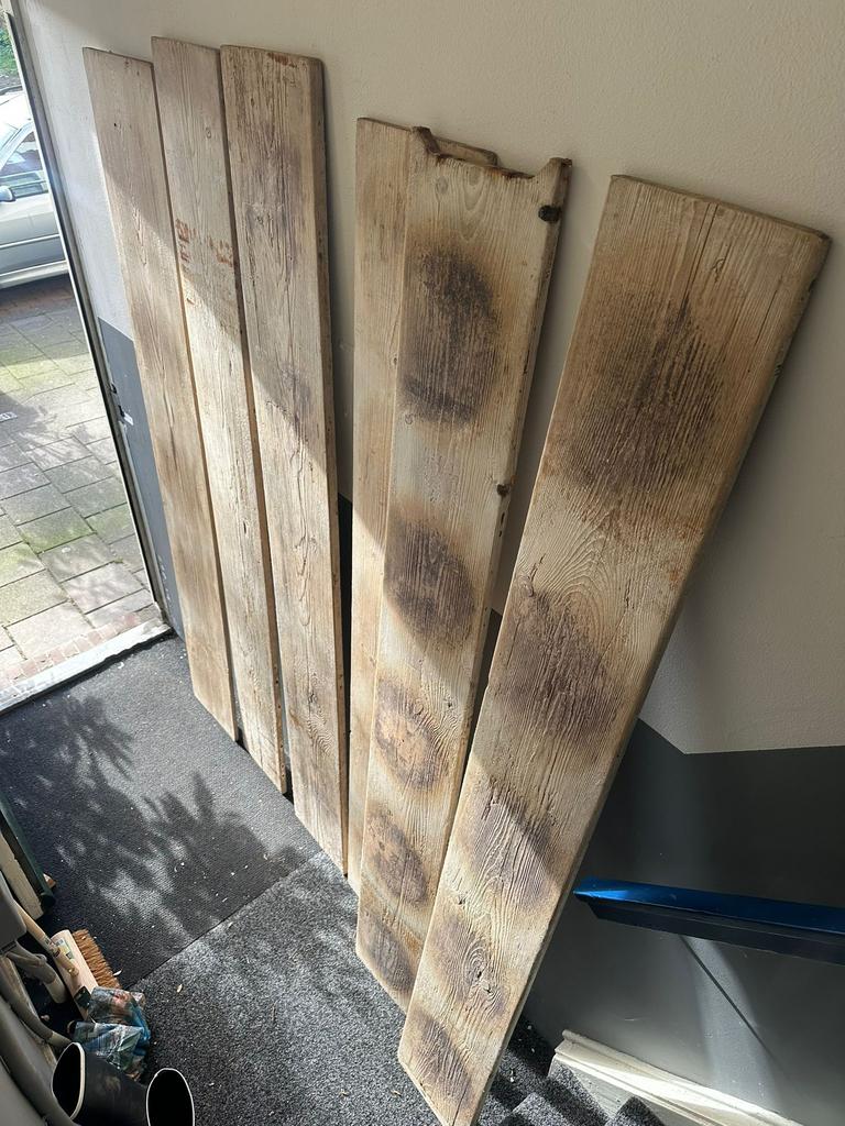Oude  grenen planken circa 30 cm breed, Minder dan 25 mm, Ophalen of Verzenden, Zo goed als nieuw, Plank
