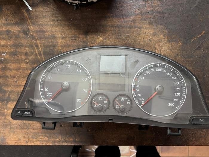 Kilometerteller KM van een Volkswagen Golf, Auto-onderdelen, Gebruikt, -, Volkswagen, -