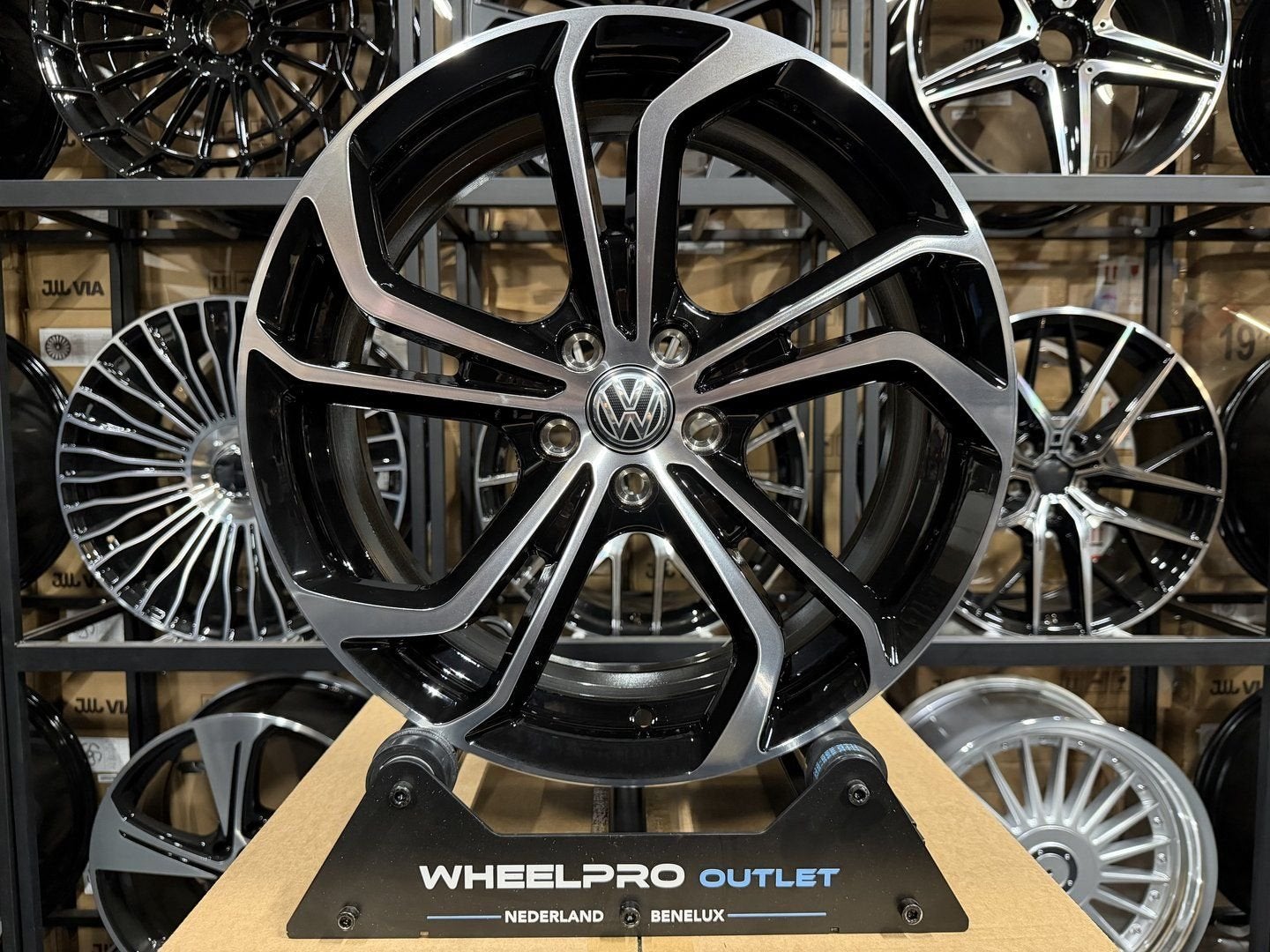 17 inch VW GTI REIFNITZ 5X100 Polo 6R 2G Seat Ibiza SKODA, Velg(en), -, -, Nieuw