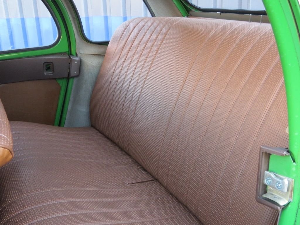 Citroën 2CV 2CV4 *Nederlandse auto / APK vrij* (bj 1975), foto 10