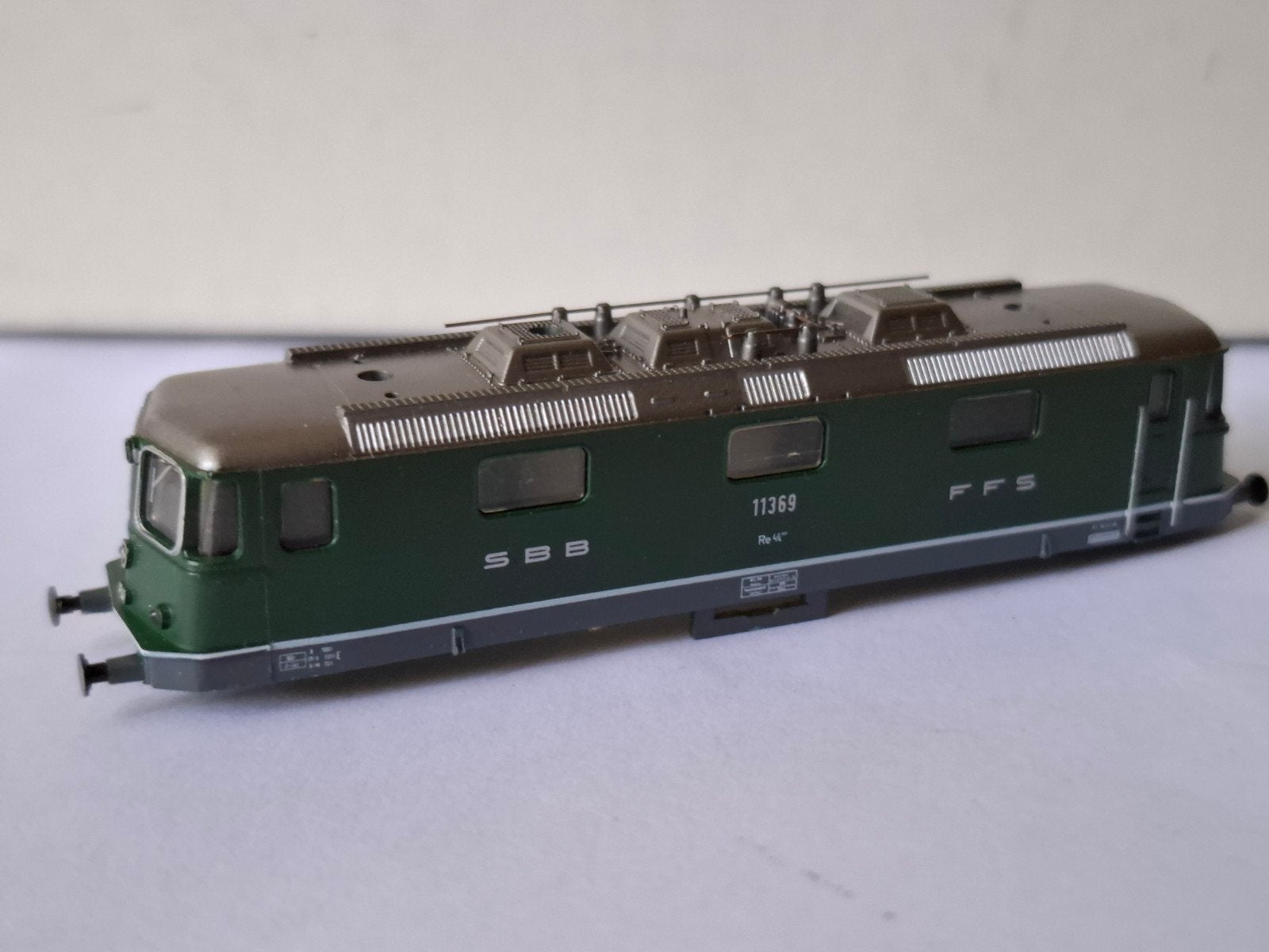 Arnold N kap SBB Re4/4/ groen., Hobby en Vrije tijd, Modeltreinen | N-Spoor, Arnold, Gelijkstroom, Wagon, Ophalen of Verzenden